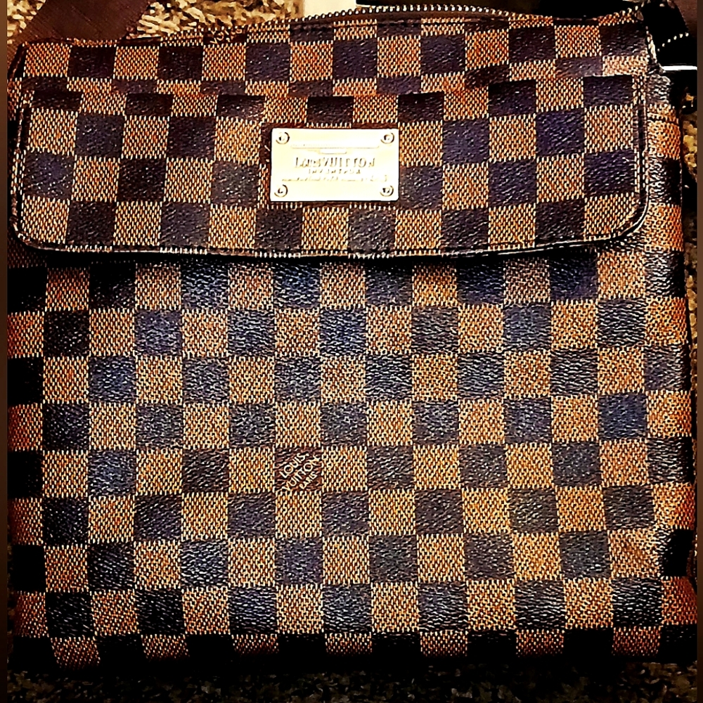 Louis Vuitton Checkered Bag Crossbody Bag